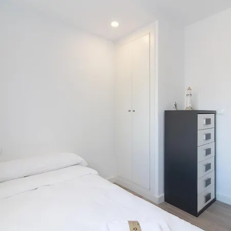 Apartment Global Properties, Con Terraza E Increibles Vistas Al Mar *